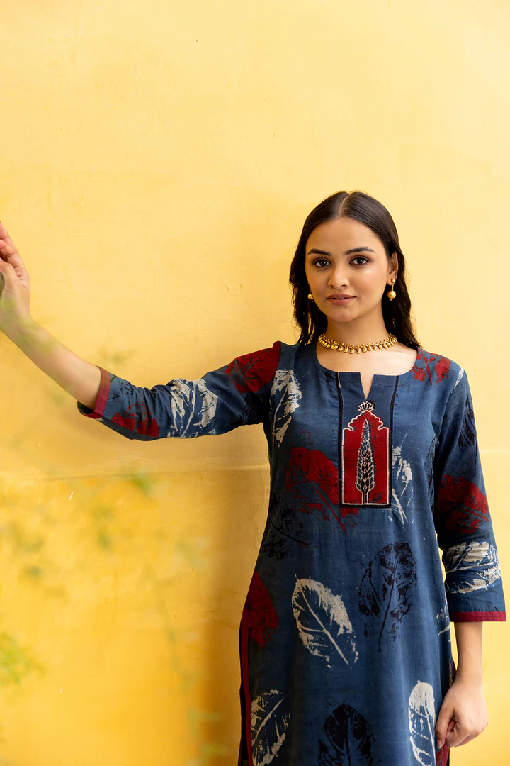 Ajrakh Blue Abstract leaf Print Kurta with Patchwork - Image 6